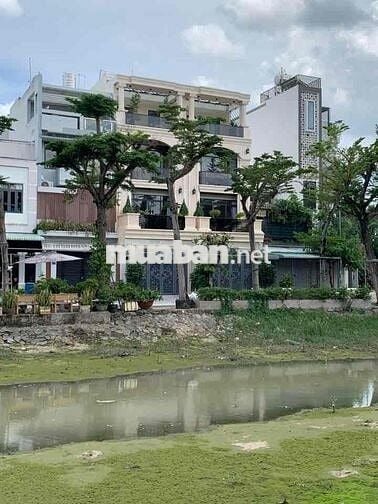11 Tỷ – Quận 7 - Nhà 3 Tầng 90m² - Đường 10m - View Sông - KDC Phú Mỹ