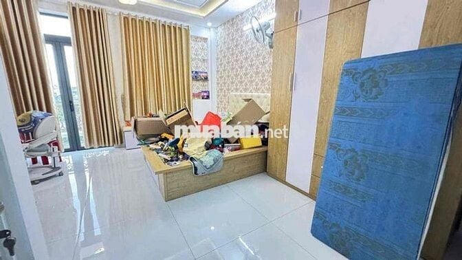 CHO THUÊ NHÀ NGUYÊN CĂN CAO CẤP – MẶT TIỀN HẺM 1 TRỤC PHAN HUY ÍCH,