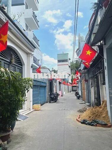 NHÀ BÁN ĐÔNG HƯNG THUÂN Q12 3 TẦNG HƠN 3 TỶ 