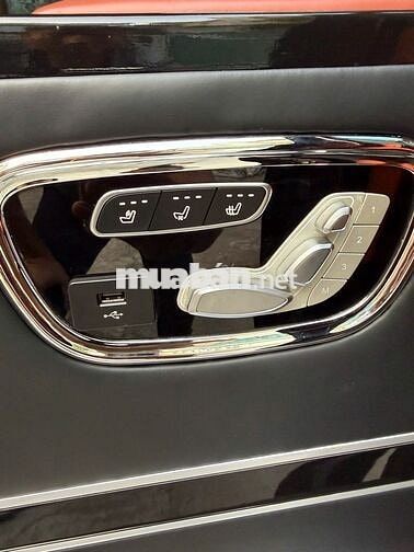 Kia Carnival Signature 2022 Máy dầu cao cấp