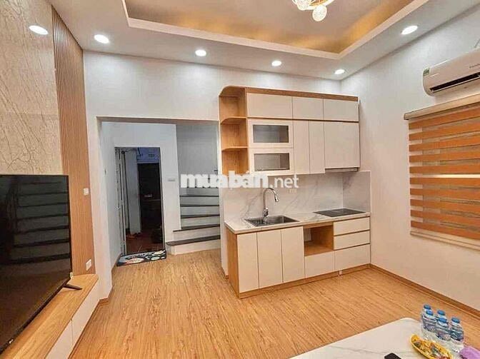 Bán Tập thể Phương mai, 3ngủ, 2VS, FULL Nội thất, 85m2, 3,9tỷ
