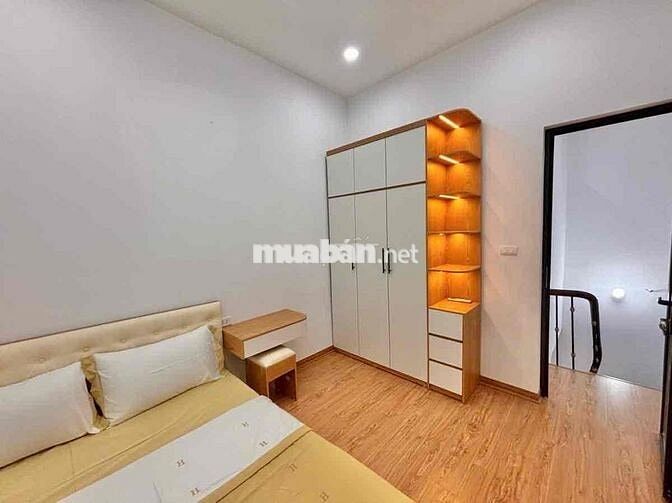 Bán Tập thể Phương mai, 3ngủ, 2VS, FULL Nội thất, 85m2, 3,9tỷ