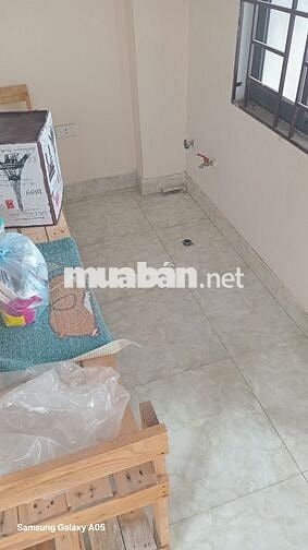 Cho thuê nhà nguyên căn 4 tầng khu vực Xốm
