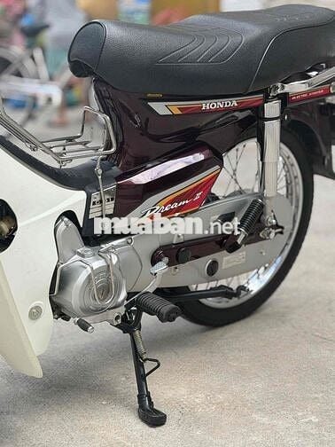 Honda Dream Thái Nâu trắng