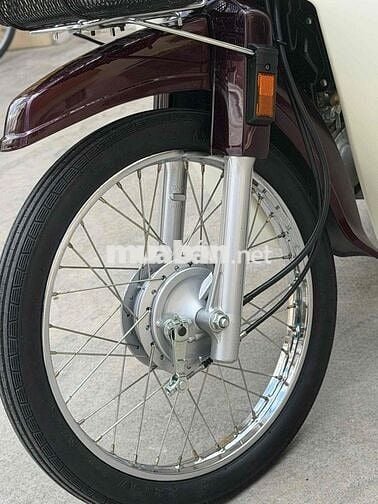 Honda Dream Thái Nâu trắng