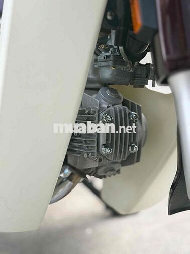 Honda Dream Thái Nâu trắng