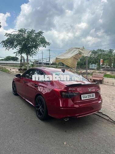 Honda Civic RS SX 2023 Odo 5.000 km Siêu Lướt