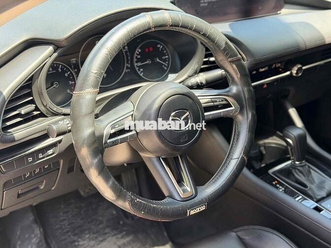 Mazda 3 Luxury 1.5AT 2021 Đen 81,000km