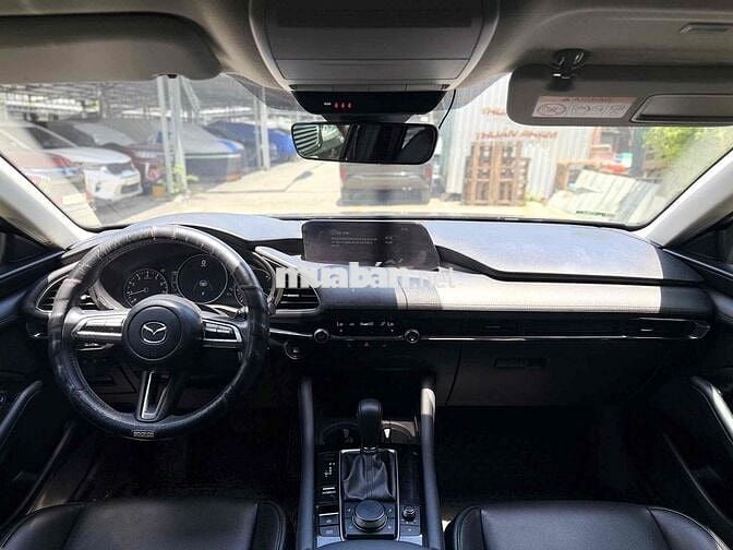 Mazda 3 Luxury 1.5AT 2021 Đen 81,000km