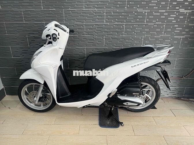 Honda Vision 2021 Trắng Đen 18.000km