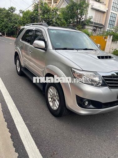 Toyota Fortuner 2014 2.5G 4x2 - 140000 km