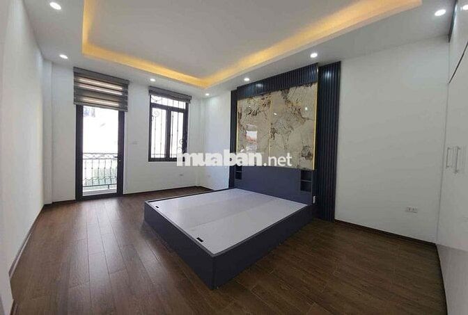 Ô tô đỗ cửa phố Giáp Nhị 25m2 x4T giá 4.6 tỷ sổ CC KD 2 thoáng dân xây