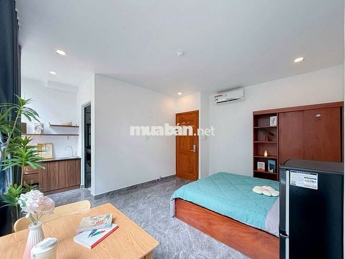 PHÒNG THOÁNG MÁT FULL NỘI THẤT GẦN CẦU THAM LƯƠNG