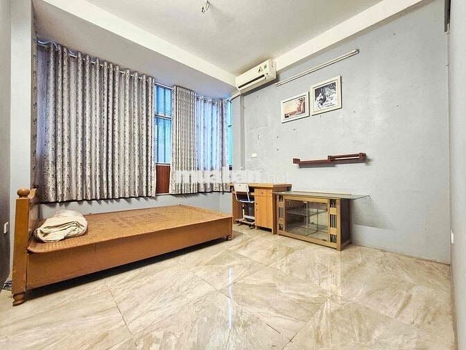 Phân lô phố Trịnh Đình Cửu ô tô đỗ cửa 35m2 x5T giá nhỉnh 6 tỷ sổ đỏ C