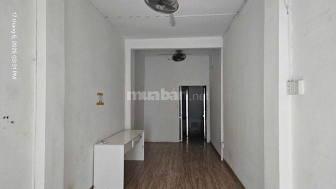 Cho thuê nhà 23 ngõ 25 Triệu Việt Vương, Hà Nội, MB 48m2x 3 tầng