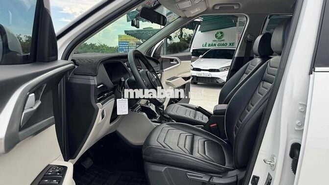 KIA Carens 1.5G Luxury 2024 7 chỗ Trắng