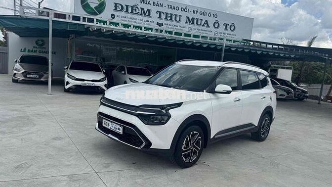KIA Carens 1.5G Luxury 2024 7 chỗ Trắng