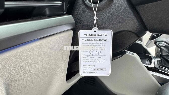 KIA Carens 1.5G Luxury 2024 7 chỗ Trắng