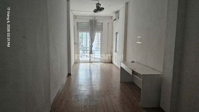 Cho thuê nhà 23 ngõ 25 Triệu Việt Vương, Hà Nội, MB 48m2x 3 tầng