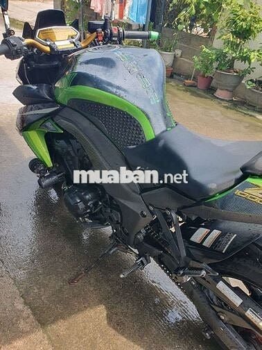 Xe côn tay Kawasaki Z1000 Xanh Đen