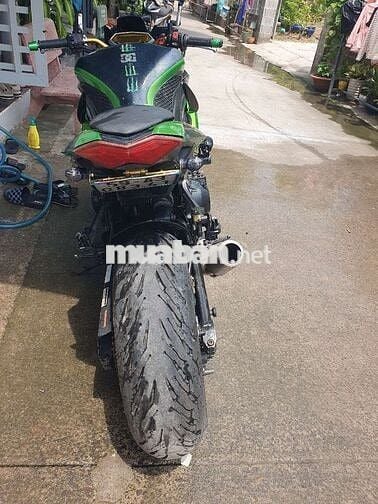 Xe côn tay Kawasaki Z1000 Xanh Đen