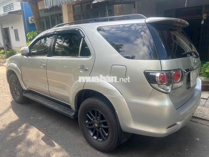 Toyota Fortuner 2015 Dầu Số sàn Bạc