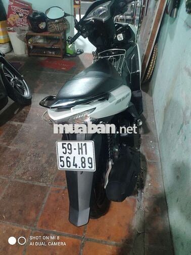 Honda Air Blade Trắng đen