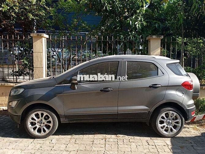 Ford EcoSport Titanium 2018 1.0 EcoBoost AT Xám