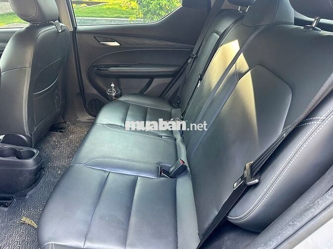 Vinfast VF5 Plus ODO 31.00 km Sạc Free ko giới hạn