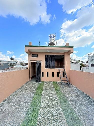 Bán Nhà mặt tiền 7 Hồng Lạc, 4x16m. 5 tầng, giảm 2 tỷ, chỉ còn 11tỷ3