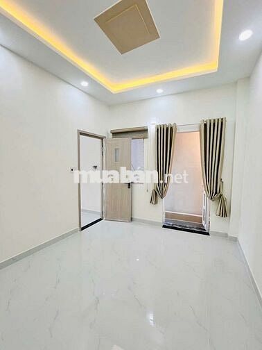 NHÀ ĐẸP GIÁ TỐT. P PHÚ ĐỊNH  .(  P 15 Q. 8 )