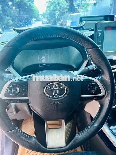 Toyota Veloz Cross 2022 Số tự động 7 chỗ Xám