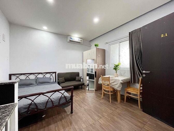 CHO THUÊ CHDV FULL NỘI THẤT NGAY TRỤC ĐƯỜNG PHẠM VĂN ĐỒNG GẦN ĐH CN