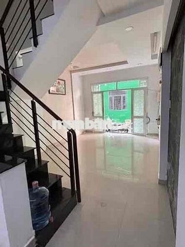Cho thuê nhà đường sư Vạn hạnh 4 x10 giá 28.000000