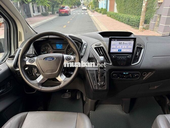 Ford Tourneo Titanium 2.0 L 2020 Trắng 92221 km