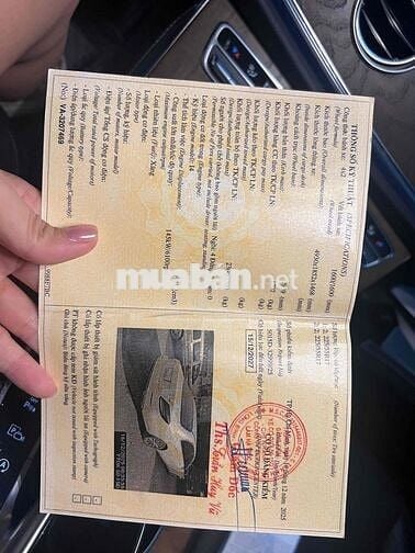 Mercedes-Benz E200 2019 Trắng 30.000 km