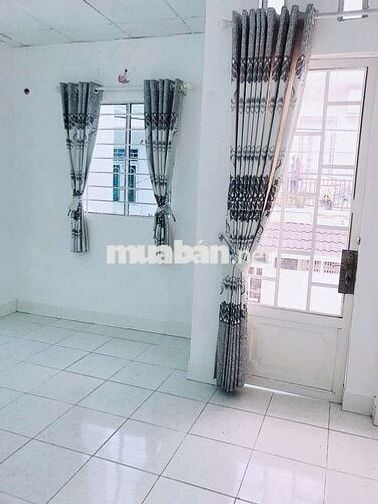 EM CHINH CHỦ CẦN BÁN NHÀ PHÚ ĐINH P16 Q 8 ,,GIÁ 2TY 8 CÒN THUONG LUONG