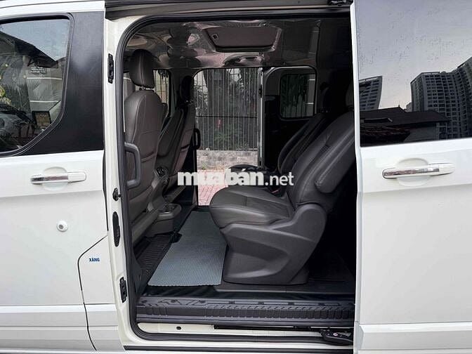 Ford Tourneo Titanium 2.0 L 2020 Trắng 92221 km