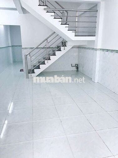 EM CHINH CHỦ CẦN BÁN NHÀ PHÚ ĐINH P16 Q 8 ,,GIÁ 2TY 8 CÒN THUONG LUONG