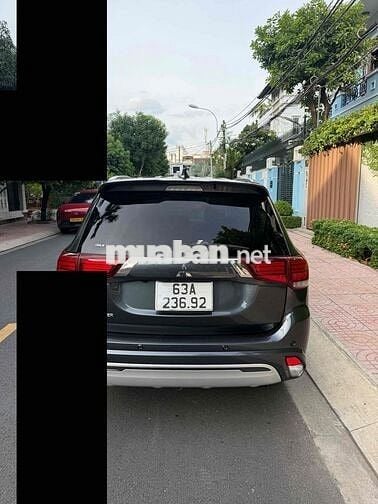 Mitsubishi Outlander CVT 2.0 đời cuối 2023,,