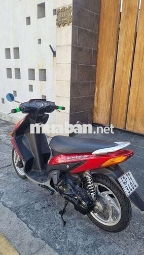 Honda Click 2011 màu Đỏ