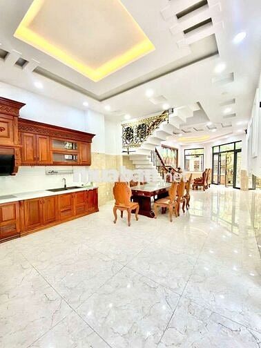 cho thuê biệt thự góc 2 mặt tiền 