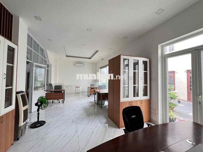 Biệt Thự Mới 10x20 Có Nội Thất DS Tân Quy