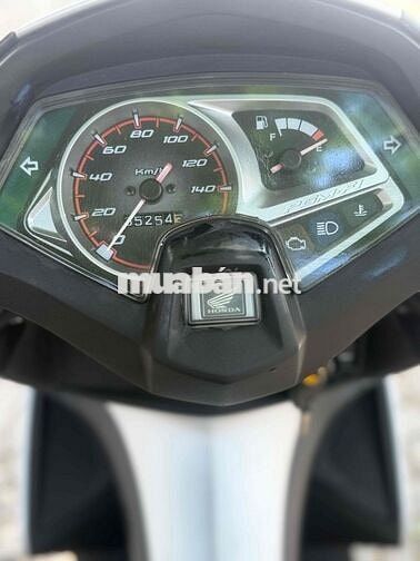 Honda Air Blade Bạc 252.546 km