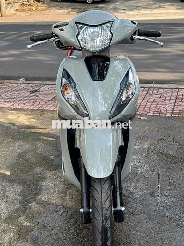 Honda Vision 2025 bản thể thao mâm lớn chính chủ