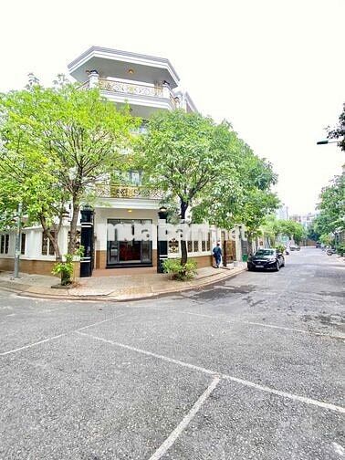 cho thuê biệt thự góc 2 mặt tiền 
