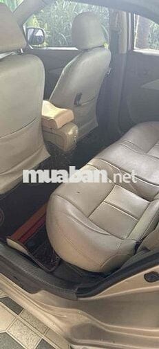 Toyota Vios 2013 Vàng cát