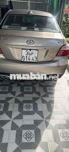 Toyota Vios 2013 Vàng cát