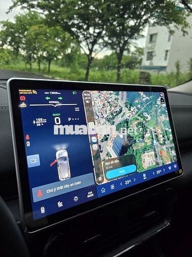 VinFast VF8 Bản S 2024 Xanh 14.000 km