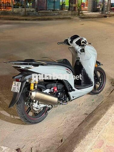 Honda SH 350i 2022 Xám 9k5 bao tua Thái Lan